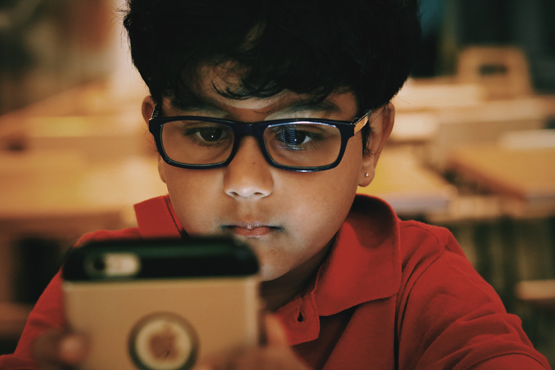 Negative Side-Effects of Excessive Screen Time For Children